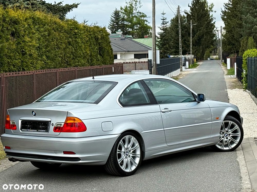 BMW Seria 3 328Ci - 22