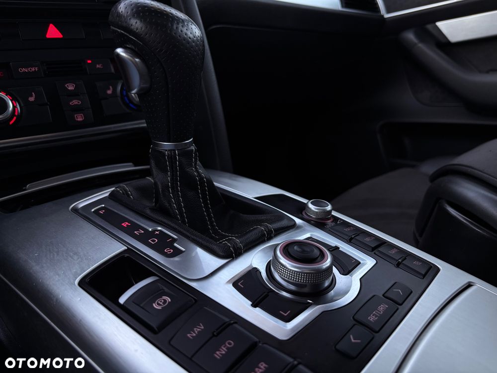 Audi A6 Avant - 25