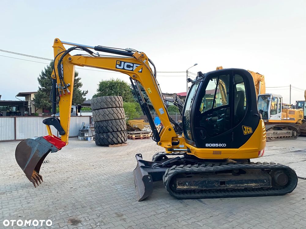JCB 8085 ZTS, 2 ŁYŻKI, KRÓTKI TYŁ, Z NIEMIEC, WSZYSTKIE LINIE HYDRAULICZNE, - 2