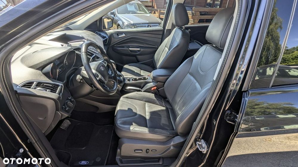 Ford Kuga - 15