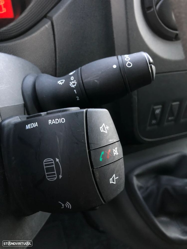 Renault Master 2.3 Dci 130 CV L2H2 GPS IVA Dedutível - 16