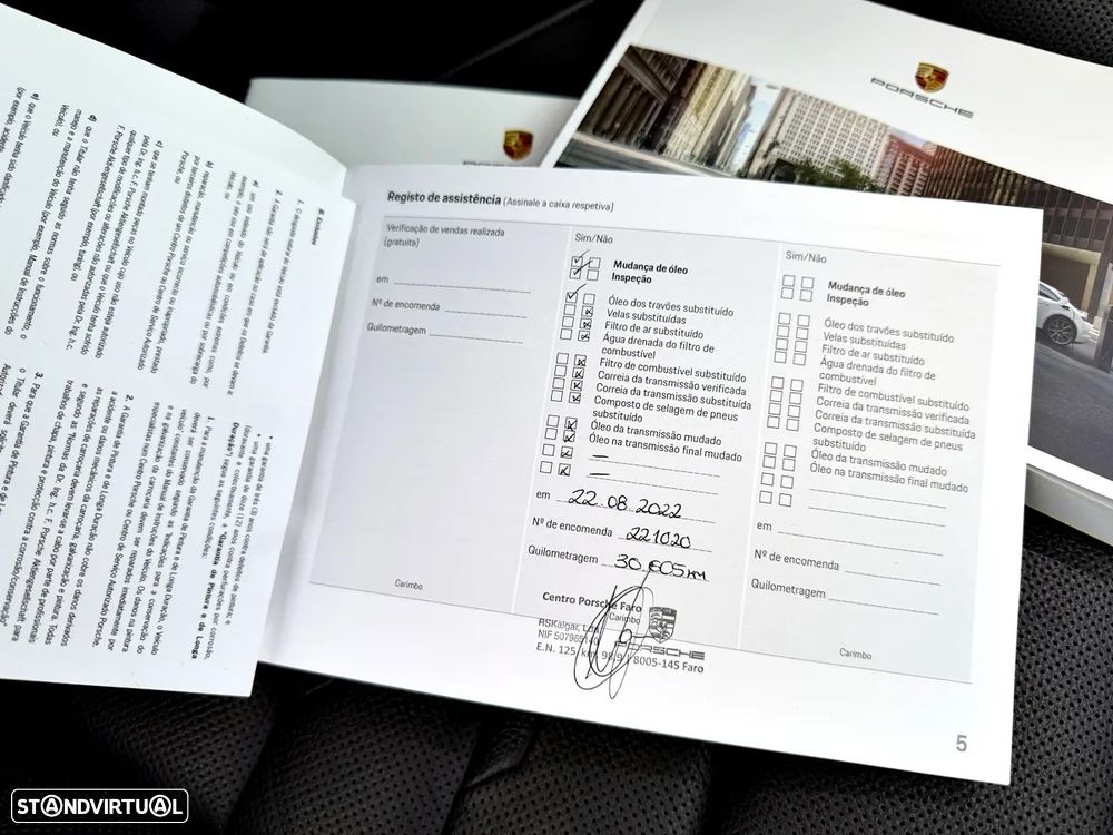 Porsche Panamera 4 E-Hybrid - 33