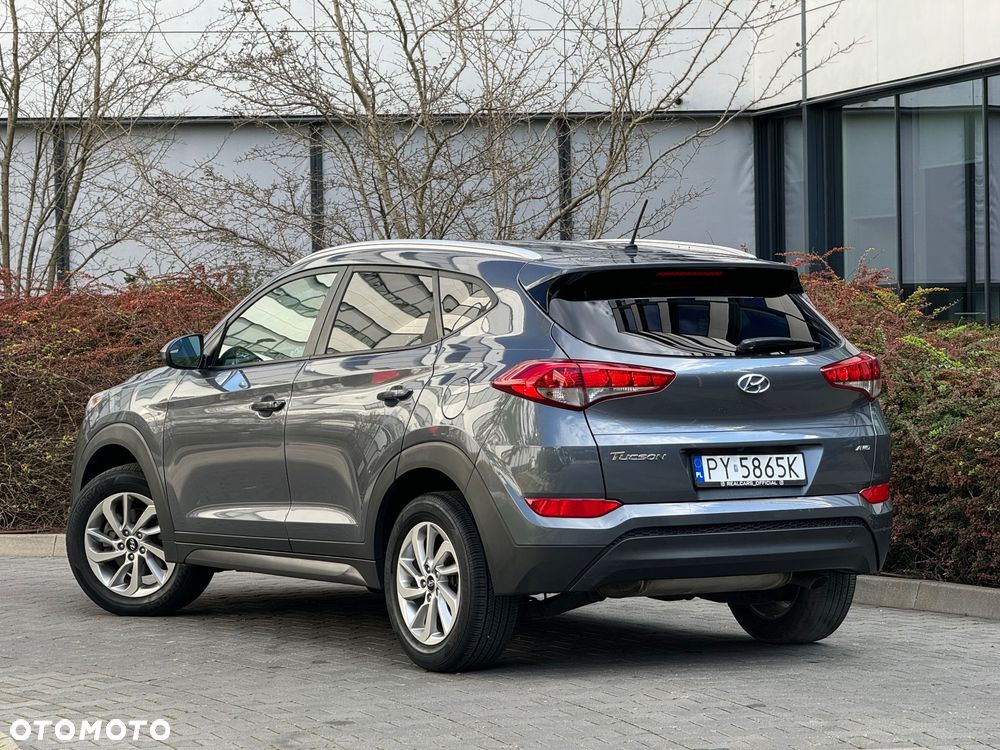 Hyundai Tucson - 8