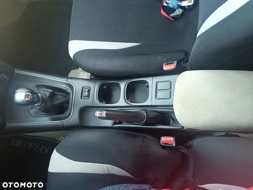 Nissan Primera Traveller 1.9 dCi acenta - 13