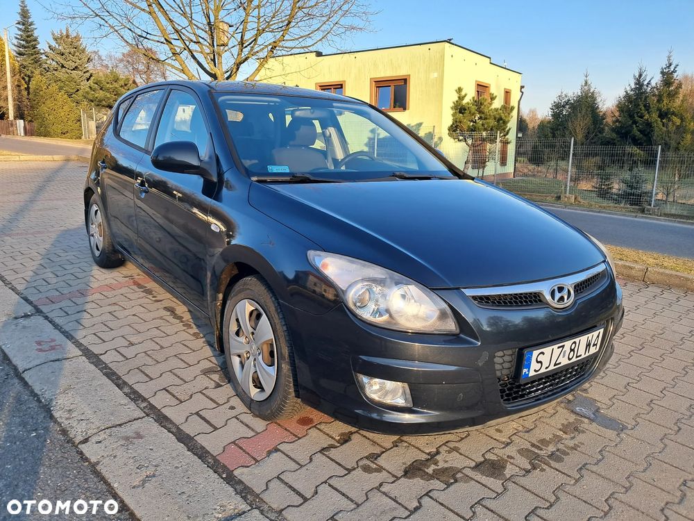 Hyundai i30 1.4 Comfort - 1