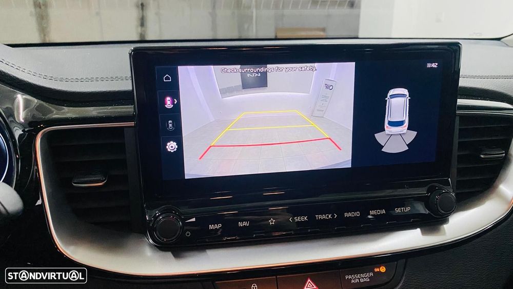 Kia Ceed SW 1.0 T-GDI Drive - 11