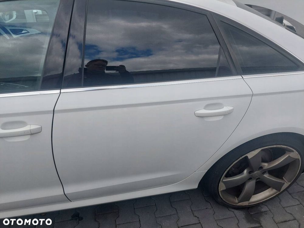 DRZWI KOMPLETNE LEWY TYŁ AUDI A6 C7 LY9C - 1