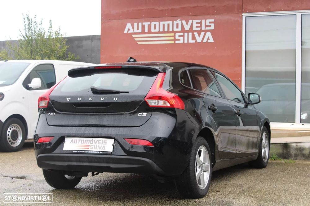 Volvo V40 2.0 D2 Momentum - 9