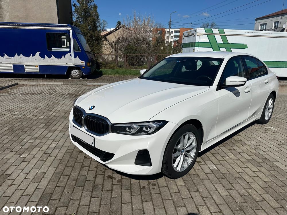 BMW Seria 3 318i - 1