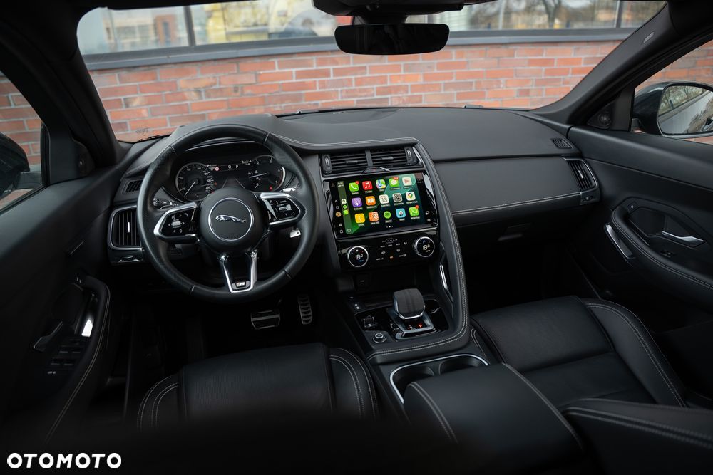 Jaguar E-Pace D165 AWD R-Dynamic SE - 26