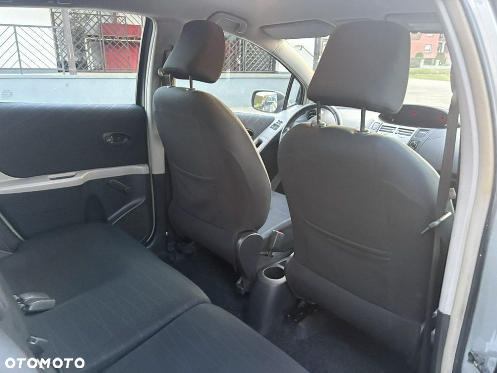 Toyota Yaris 1.0 VVT-i Comfort - 12