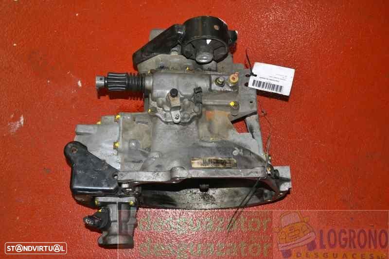 CAIXA DE VELOCIDADES CHRYSLER VOYAGER GS REF. N75037310134 - 1