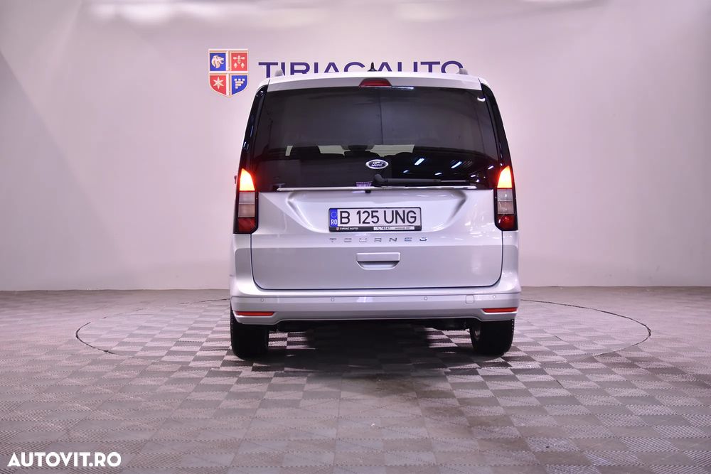 Ford Tourneo Connect 2.0L EcoBlue LWB Titanium - 4