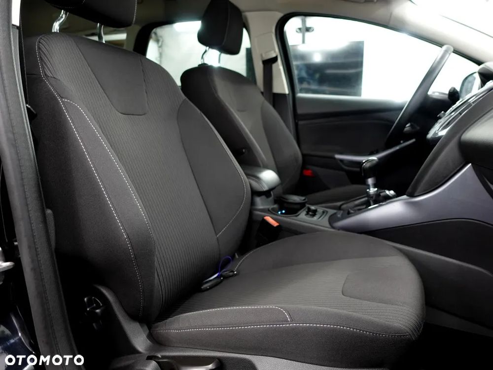 Ford Focus 2.0 TDCi Titanium - 15