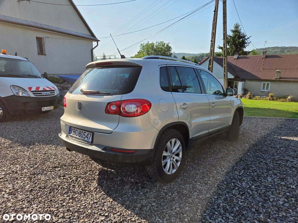 Volkswagen Tiguan - 3