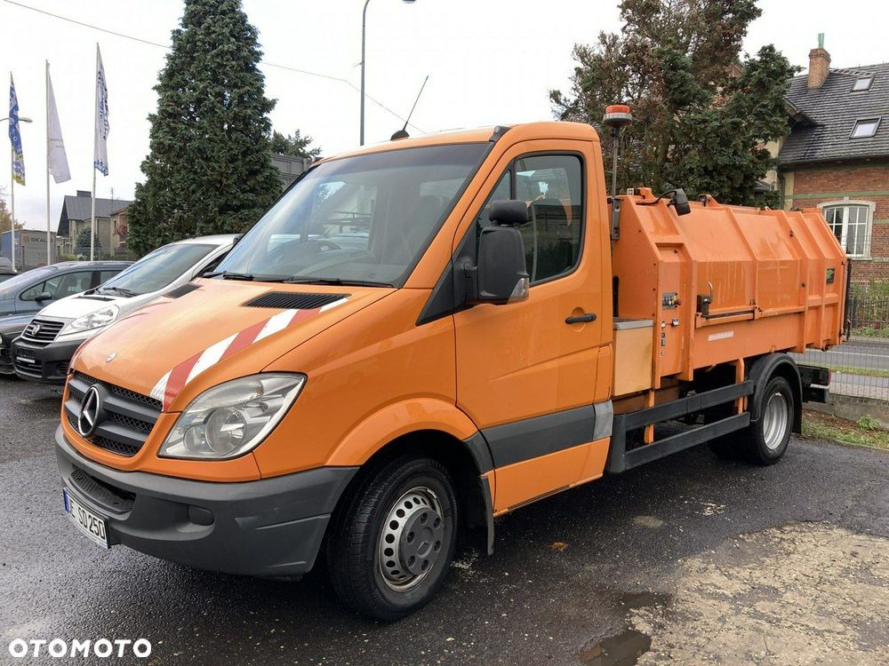 Mercedes-Benz Sprinter - 24