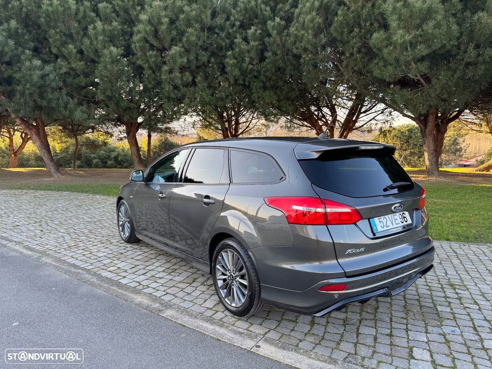 Ford Focus SW 1.5 TDCi EcoBlue ST-Line - 13