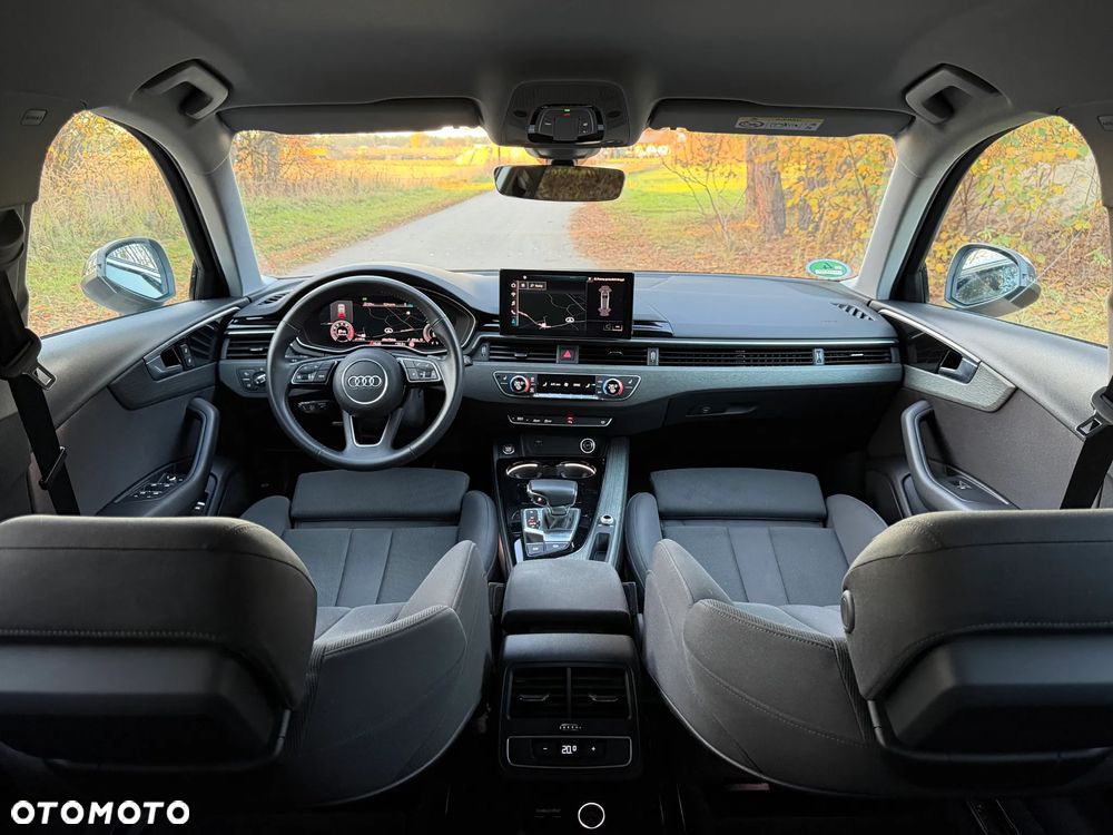 Audi A4 Avant 35 TFSI Sport S tronic - 2