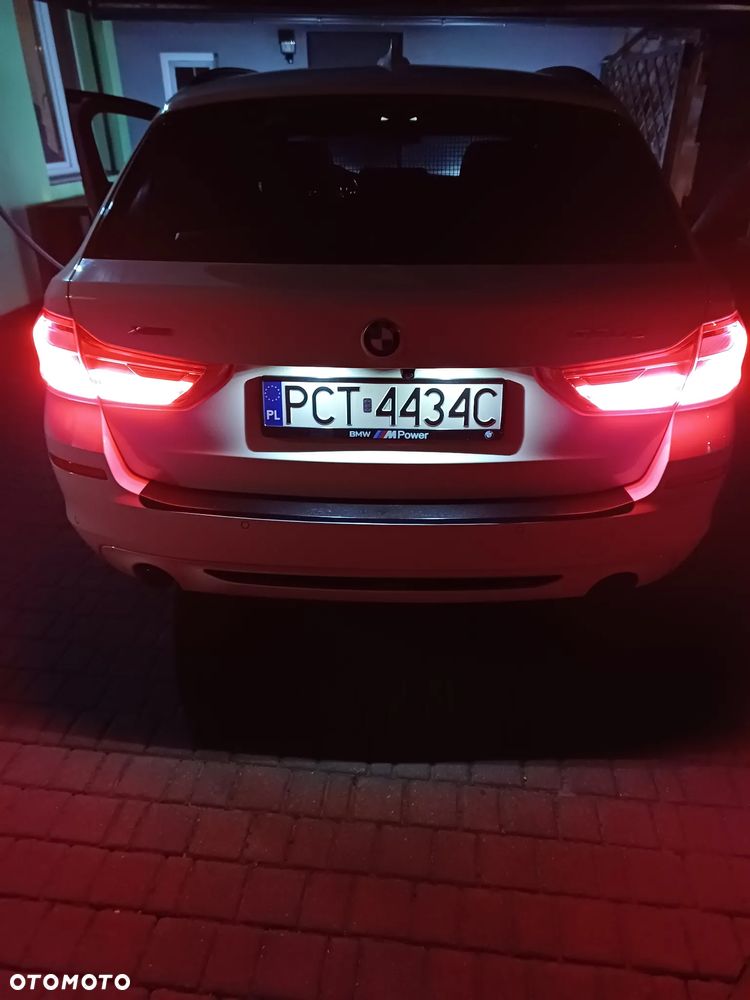BMW Seria 5 520d xDrive Luxury Line sport - 13