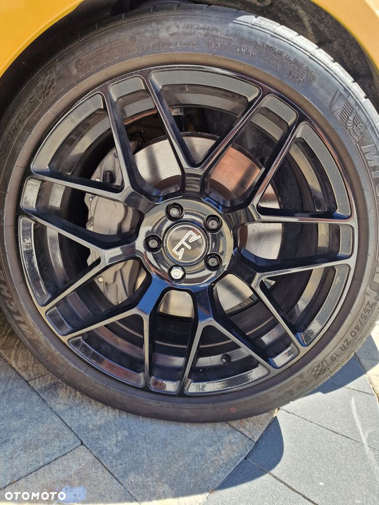 Ford Mustang 5.0 V8 GT - 8