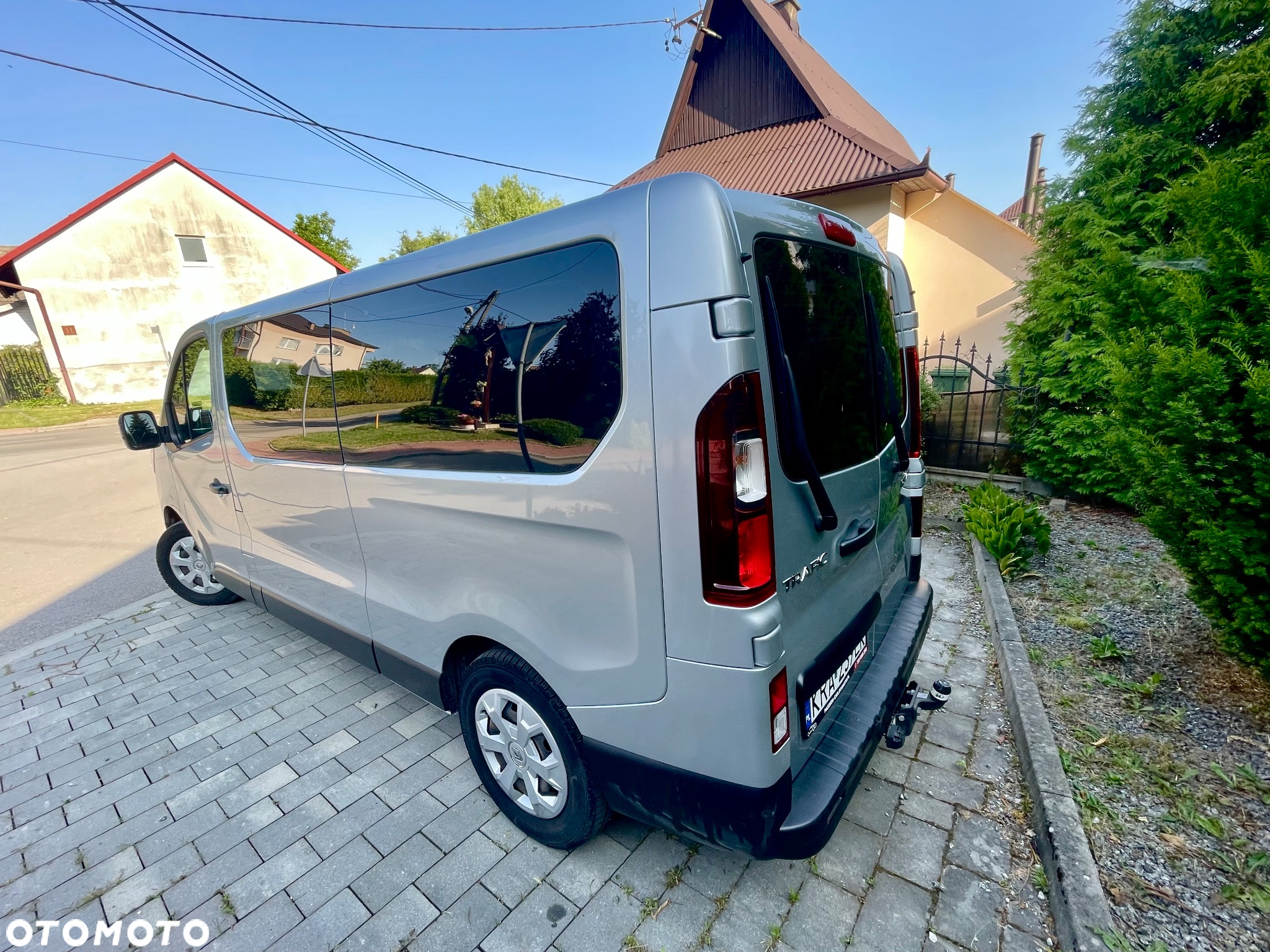 Renault Trafic - 2