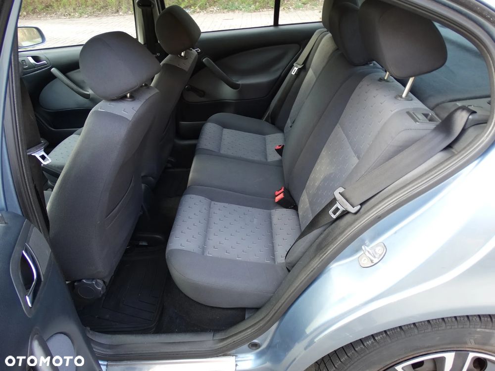 Skoda Octavia 1.9 TDI Tour Plus Ice+ - 33