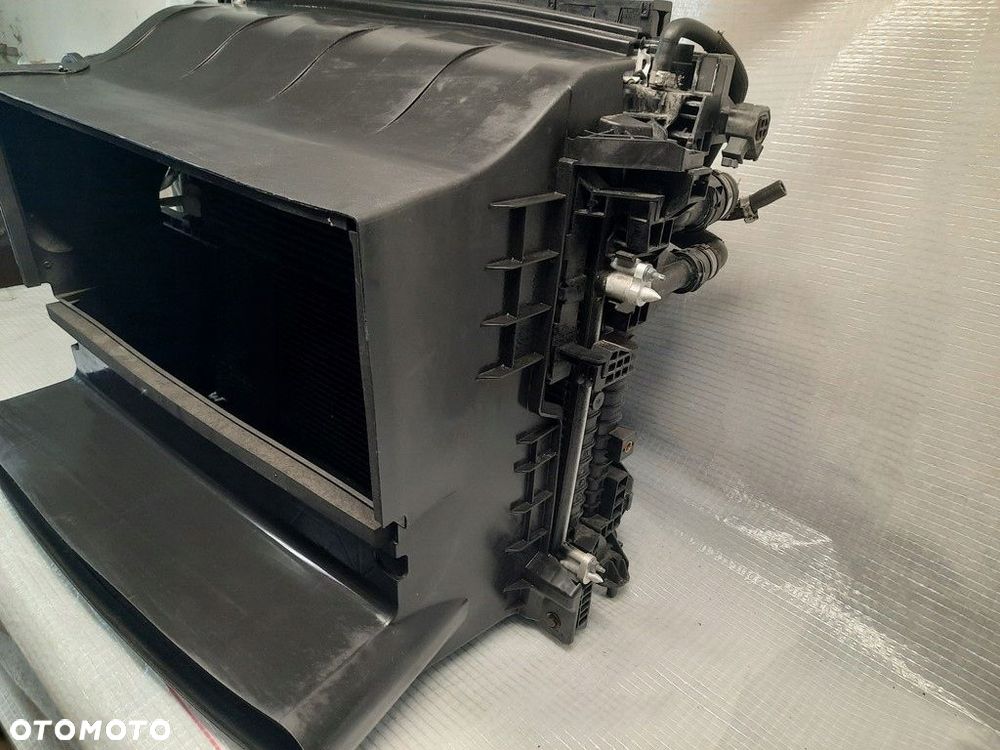 chlodnice komplet maserati grecale benzyna 2.0 hybrid  demont  orginal - 5