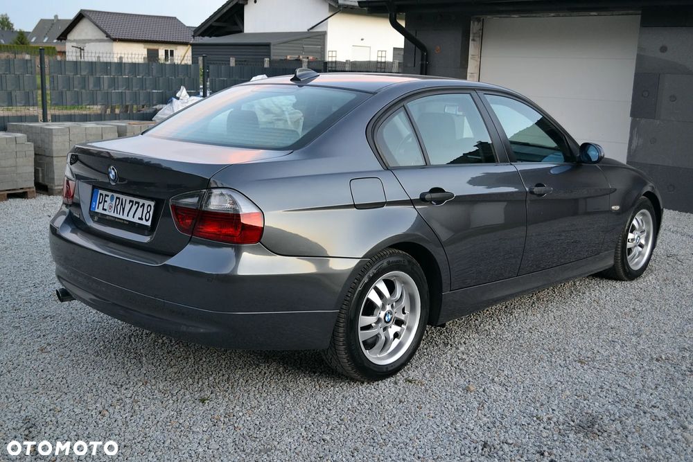 BMW Seria 3 320d DPF - 4