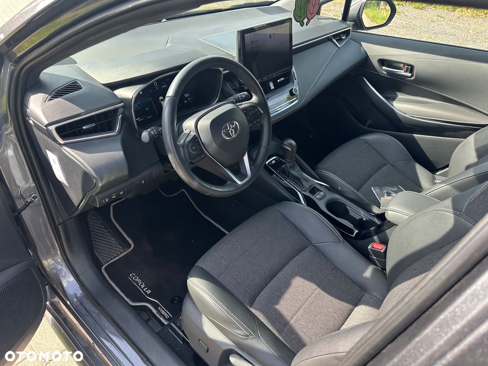 Toyota Corolla 1.8 Business Edition - 4