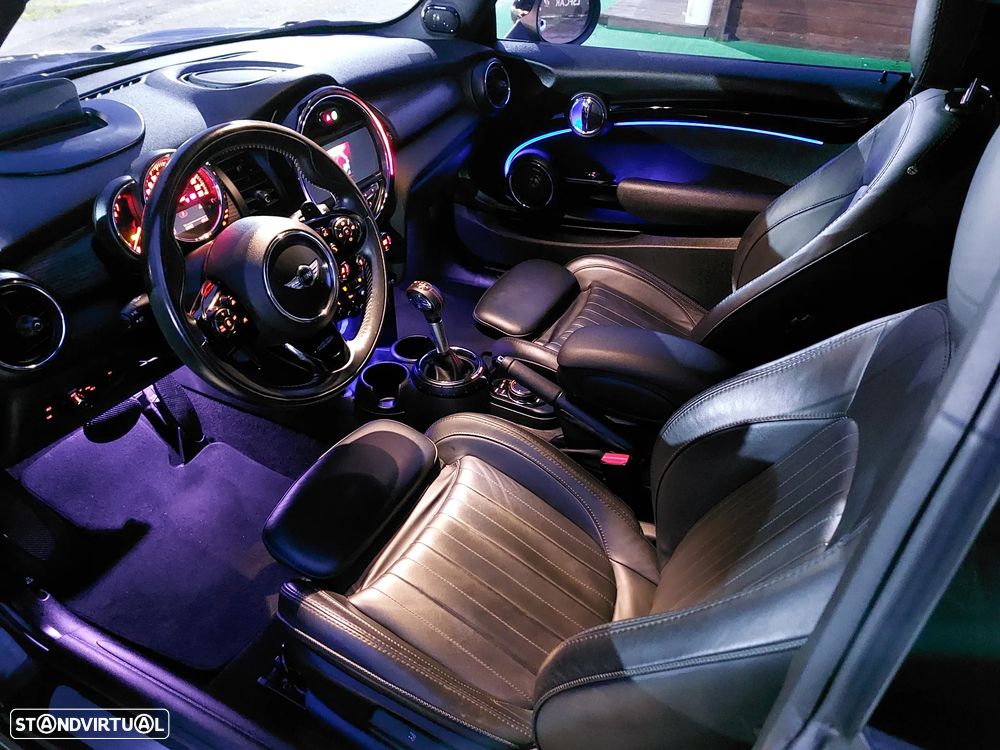 MINI 3 Portas Cooper S Aut. - 22