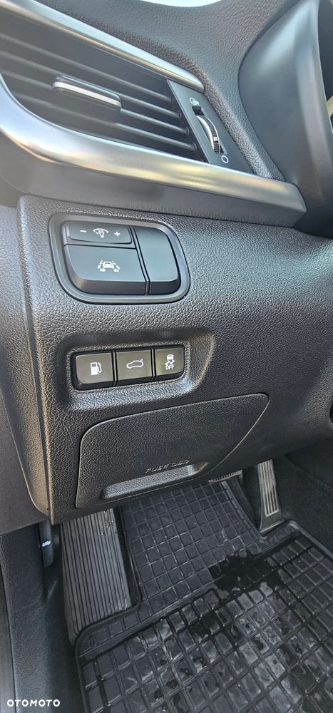 Kia Optima - 10