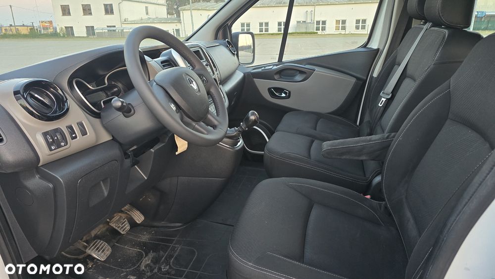 Renault Trafic ENERGY Grand Combi Authentique - 9