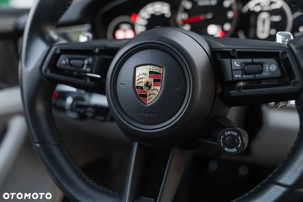 Porsche Panamera Turbo S - 28