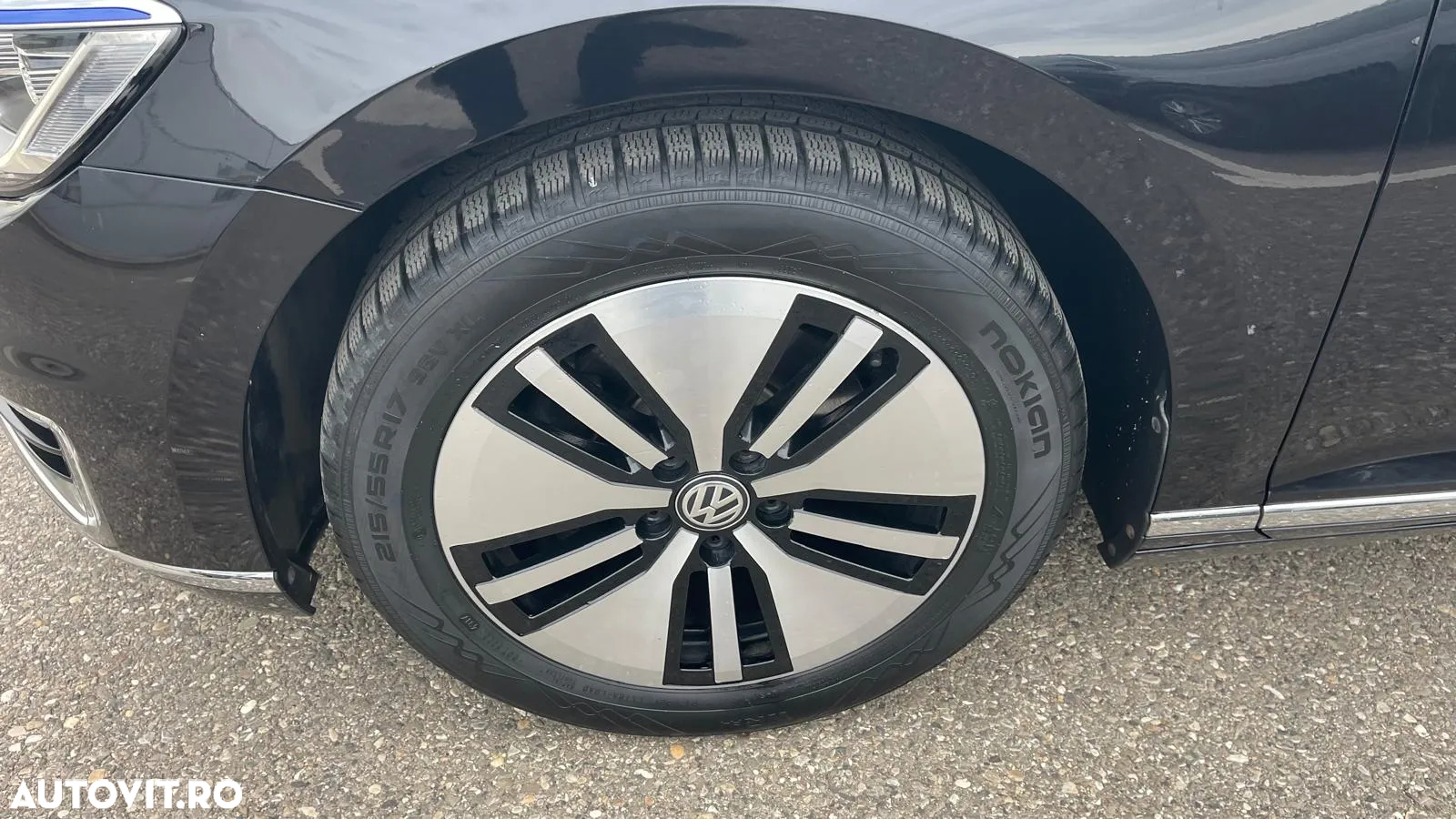 Volkswagen Passat GTE - 9