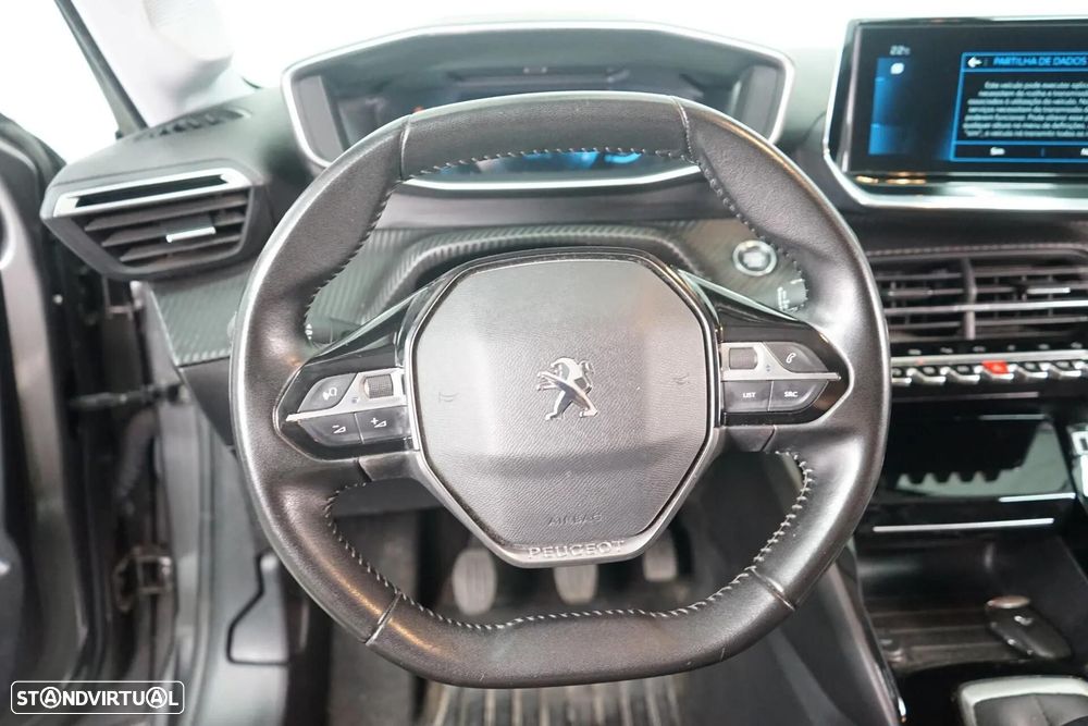 Peugeot 208 1.2 PureTech Allure - 21