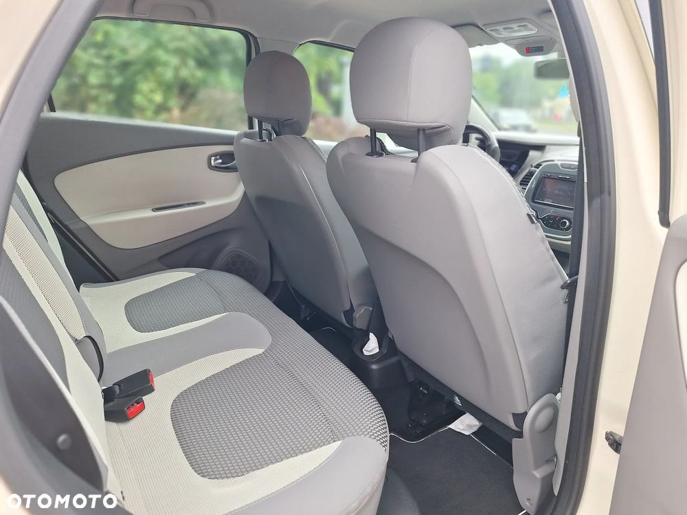 Renault Captur 1.2 TCe Intens EDC - 16