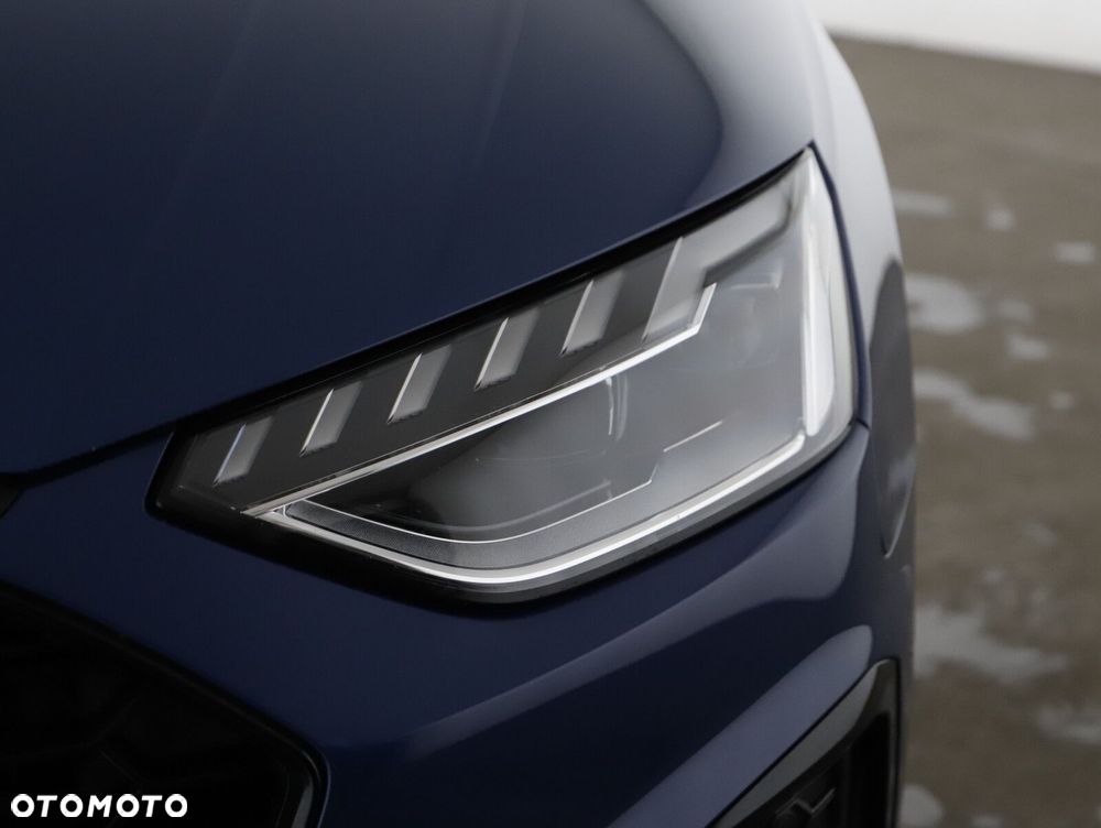 Audi A4 Limousine - 10