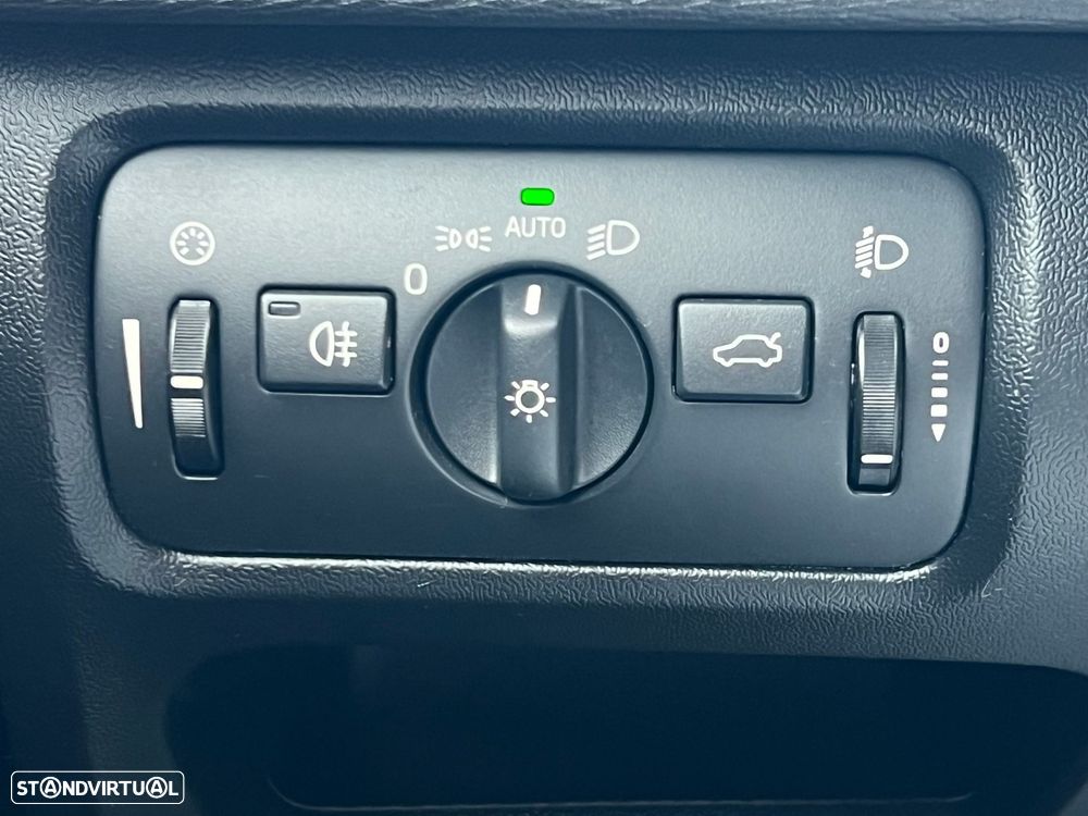 Volvo V40 2.0 D2 Kinetic - 14