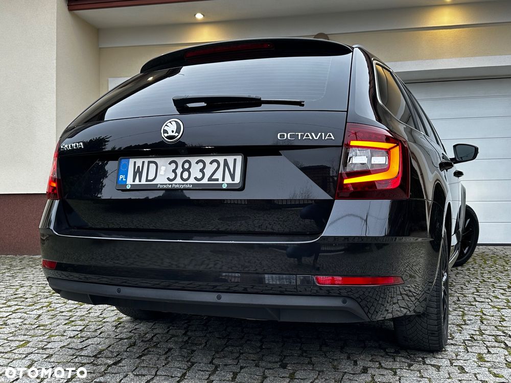 Skoda Octavia 1.5 TSI ACT Style DSG - 9