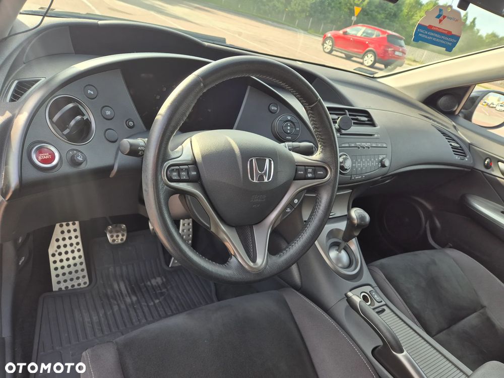 Honda Civic 1.8 Sport - 14