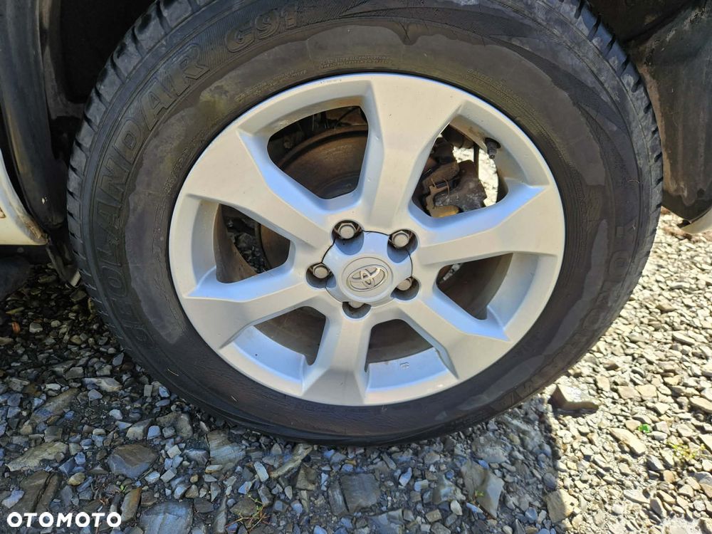 Toyota RAV4 2.2 D-4D 4x2 Travel - 14