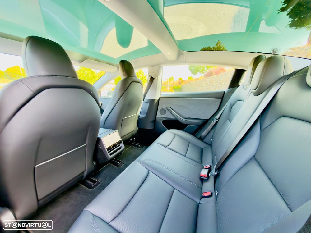Tesla Model 3 Long Range Tração Traseira Premium - 15