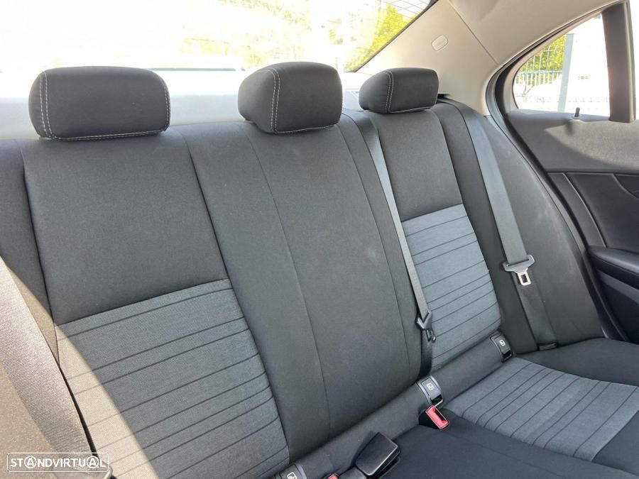 Mercedes-Benz C 180 BlueTEC - 10