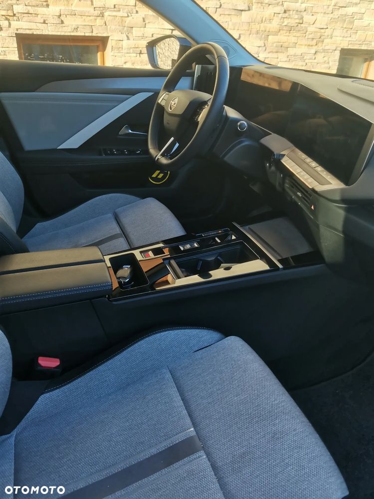 Opel Astra 1.6 T Plug-in Hybrid GS - 6