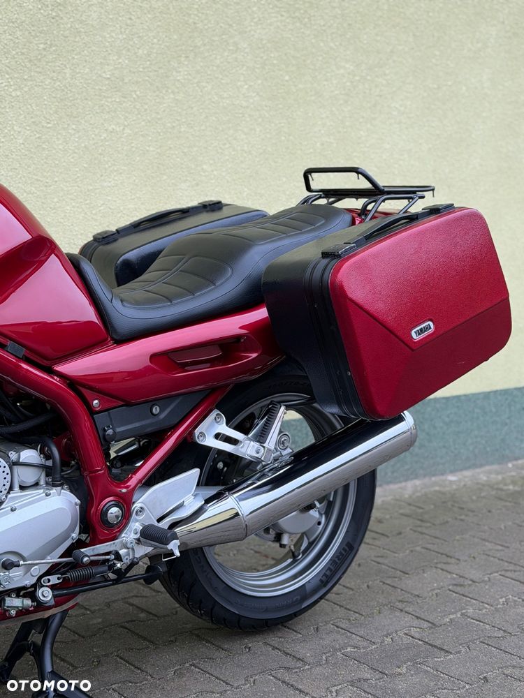 Yamaha XJ - 32
