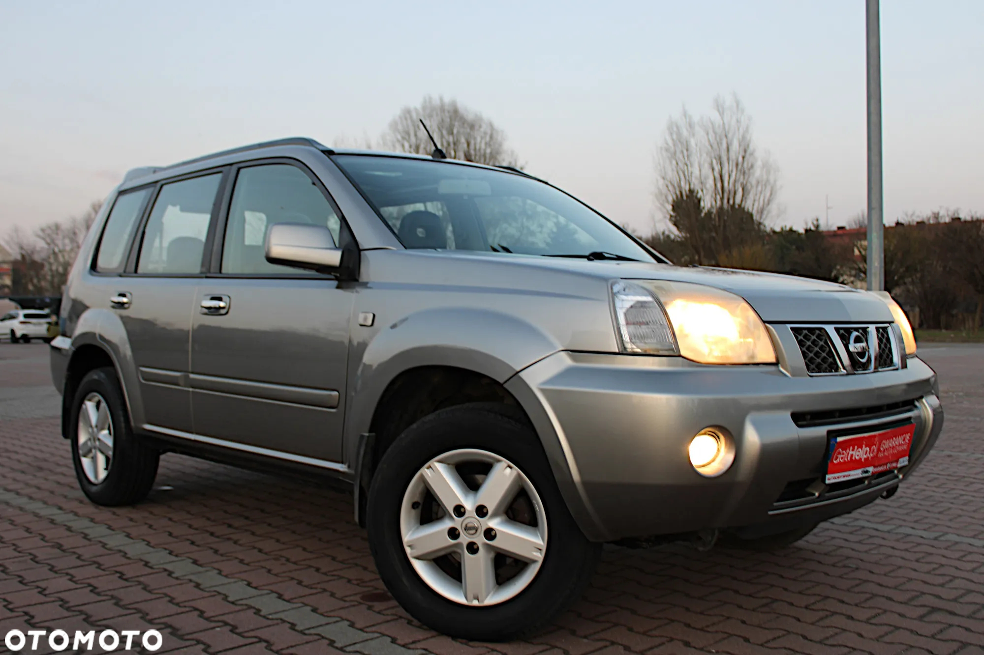 Nissan X-Trail 2.5 4x4 Elegance - 16