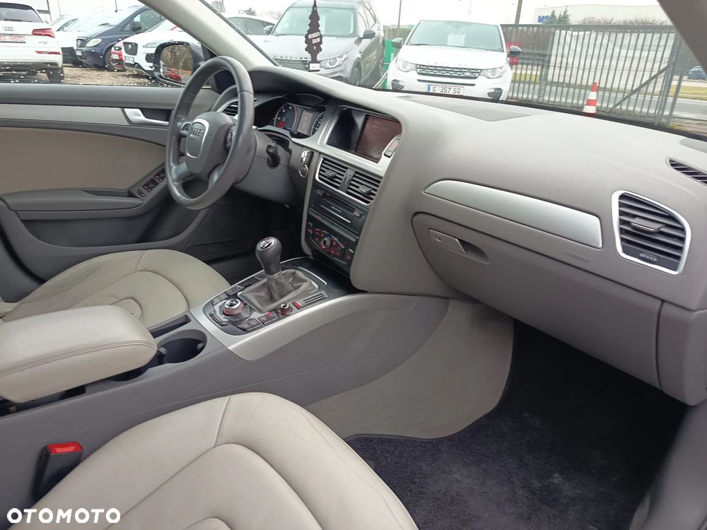 Audi A4 Avant 2.0 TDI DPF S line Sportpaket (plus) - 19