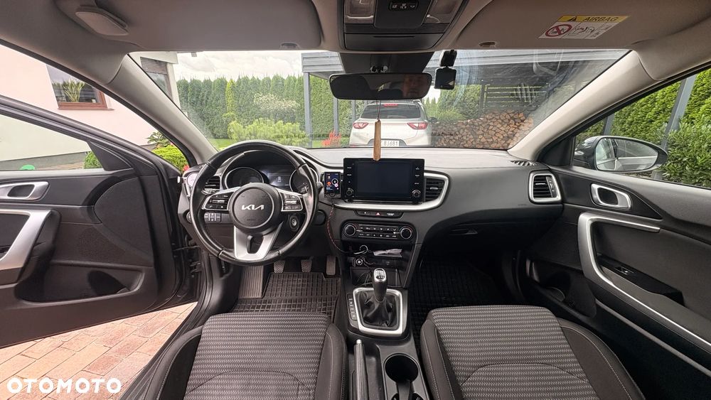 Kia XCeed 1.5 T-GDI M - 5