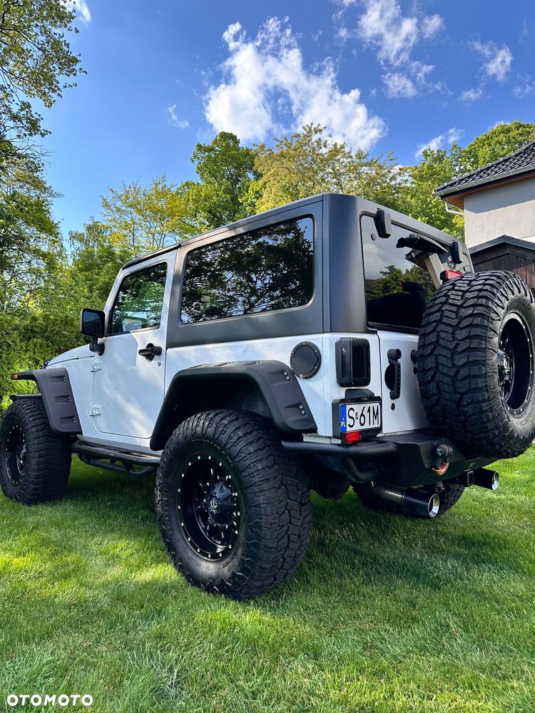 Jeep Wrangler - 18