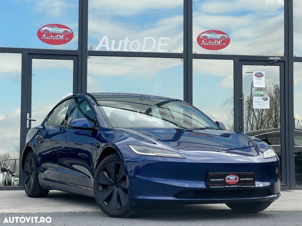 TESLA Model 3 2025 — imagine 2